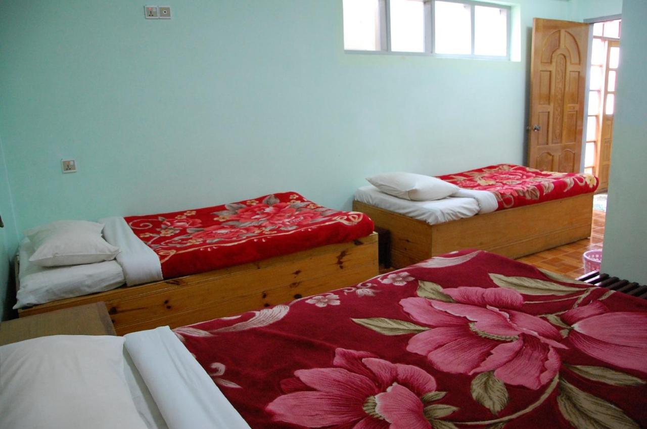 Dormitory @ Golden Kalaw Hotel Exterior photo